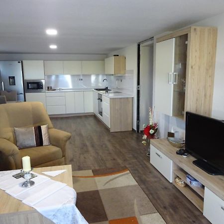 Family Friendly Apartment 3 Adults Plus Child Ruzomberok Exterior foto